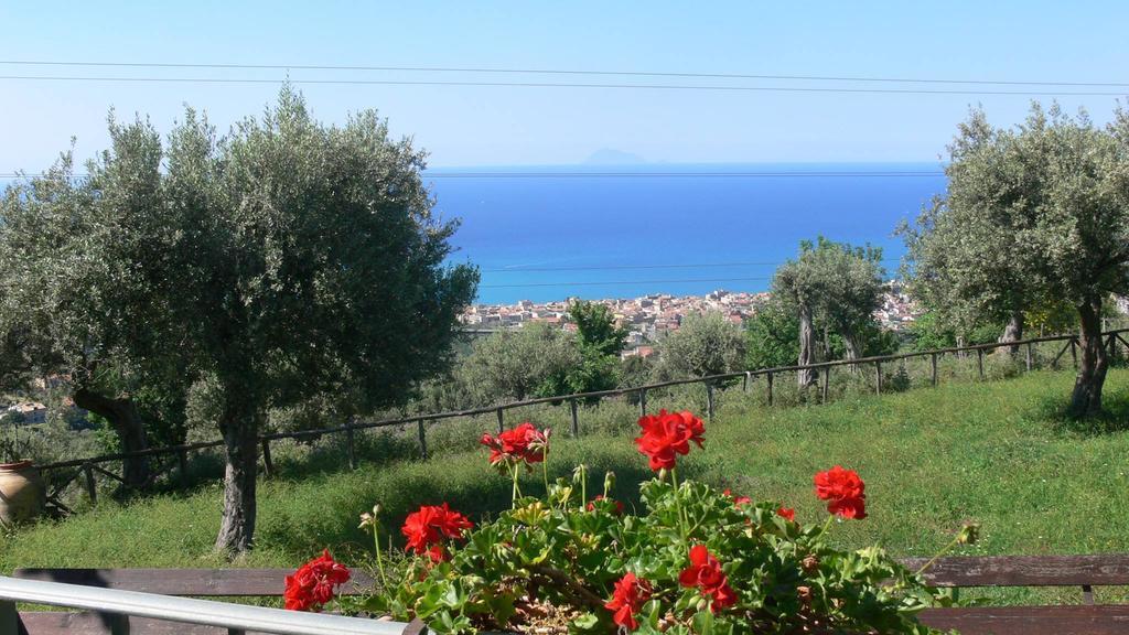 Agriturismo Serre SantʼAgata di Militello Extérieur photo